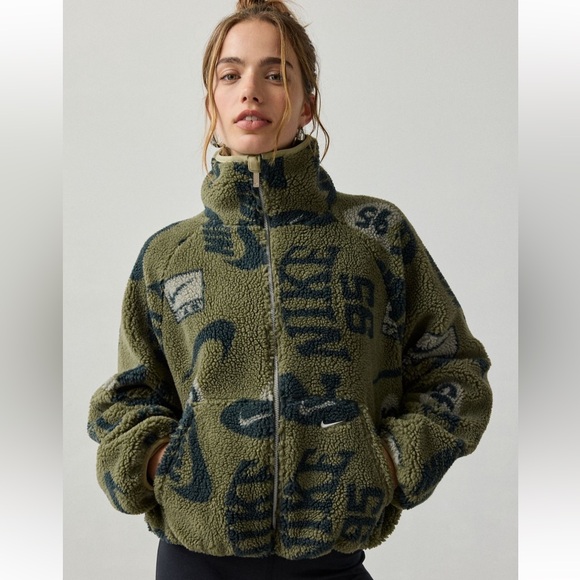 Nike Tops - NWT Women’s Nike Sportswear High-Pile Fleece Zip- Up Jacket
